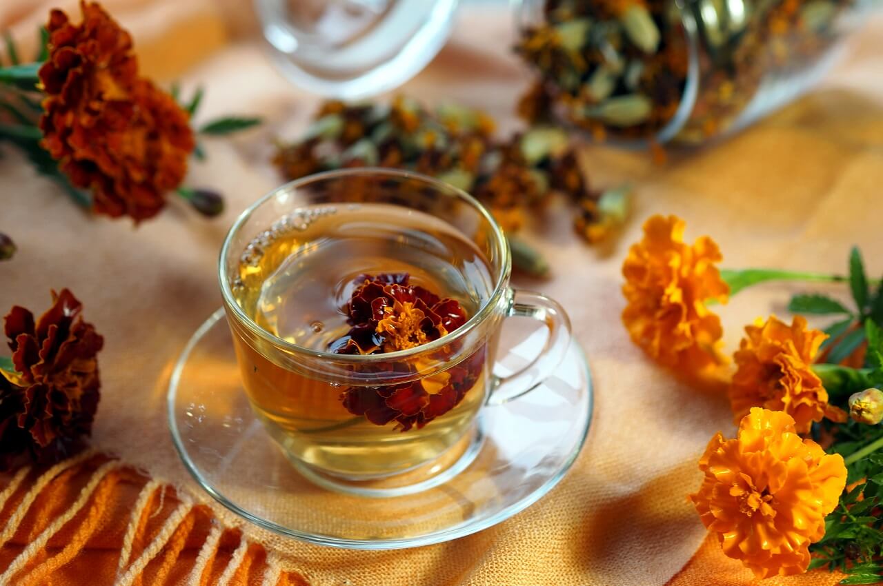 Чай з чорнобривців