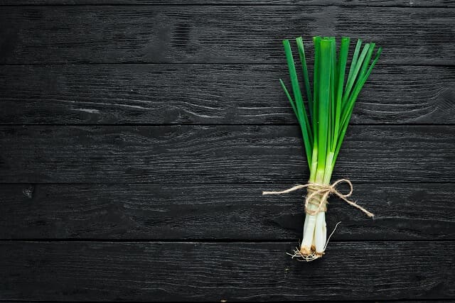 Користь зеленої цибулі